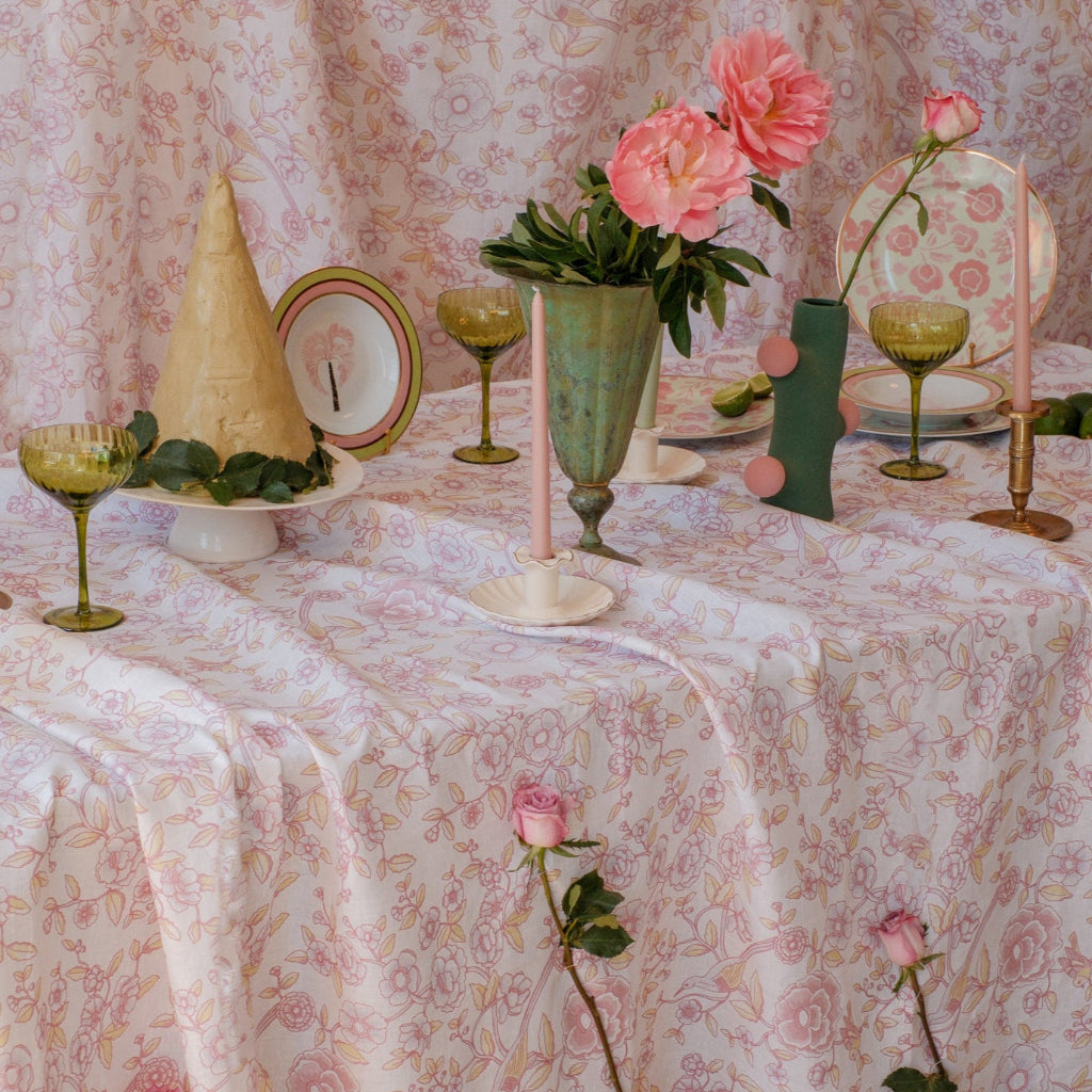 Alma Hortus Tablecloth styled on a luxury dinner table setting - Ro'Table NYC