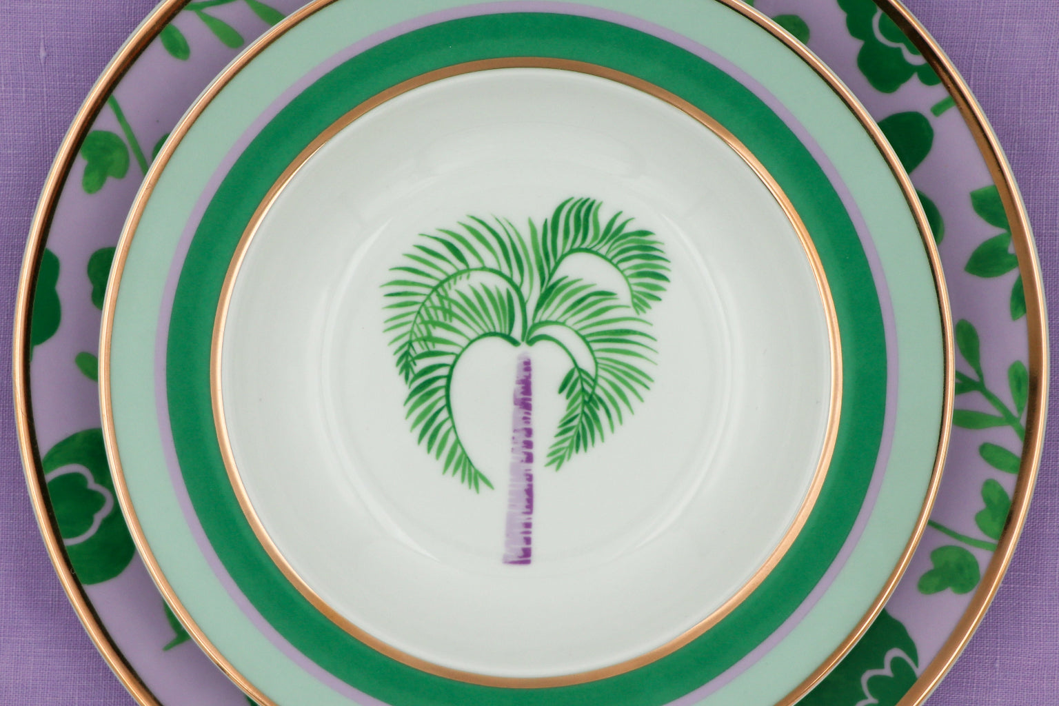 Bernadette Palm Soup Bowl paired with Vintage Palm collection tableware for a complete place setting - Ro'Table NYC