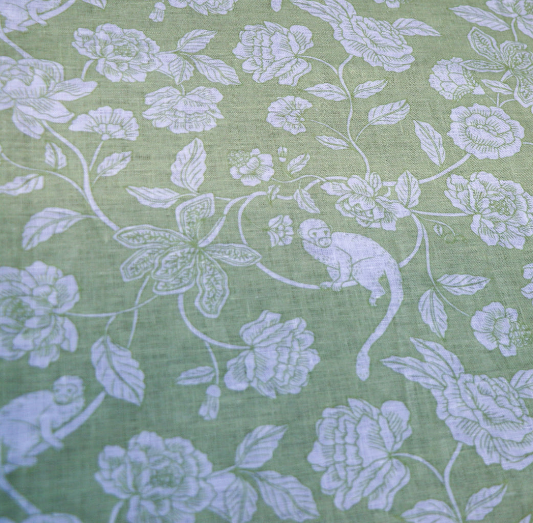 Eden Flora Parlour Tablecloth arranged with complementary tableware and decor - Ro'Table NYC