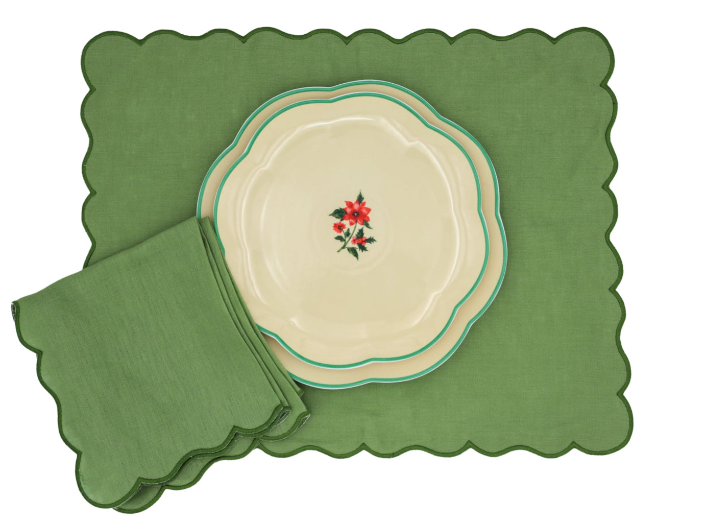 Fabled Flora Scalloped Starter Plate displayed as a complete set for luxury entertaining - Ro'Table NYC