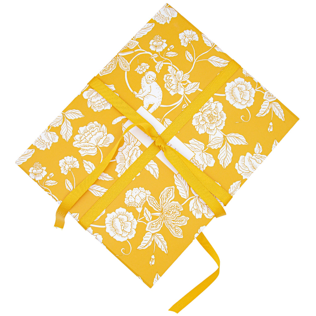 Magnetic Mustard Gift Box - Foldaway close-up showing artisan detail and craftsmanship - Ro'Table NYC