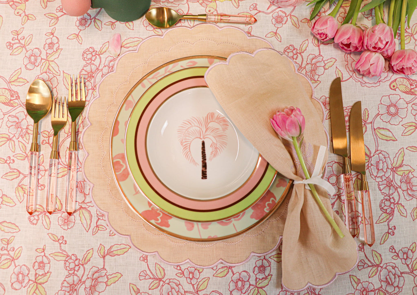 Set Peony Blush Cutlery overhead view showing ergonomic design and premium finish - Ro'Table NYC cutlery set