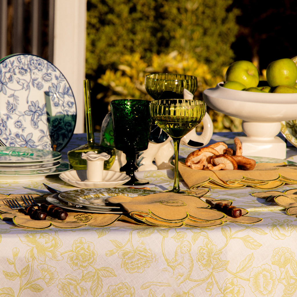 Sunlit Moss Napkin macro detail of premium linen weave and hem - premium napkin by Ro'Table NYC