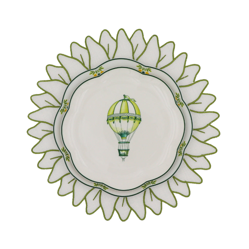 Valensole Lavender Scalloped Dinner Plate beautifully presented for gifting and entertaining - Ro'Table NYC