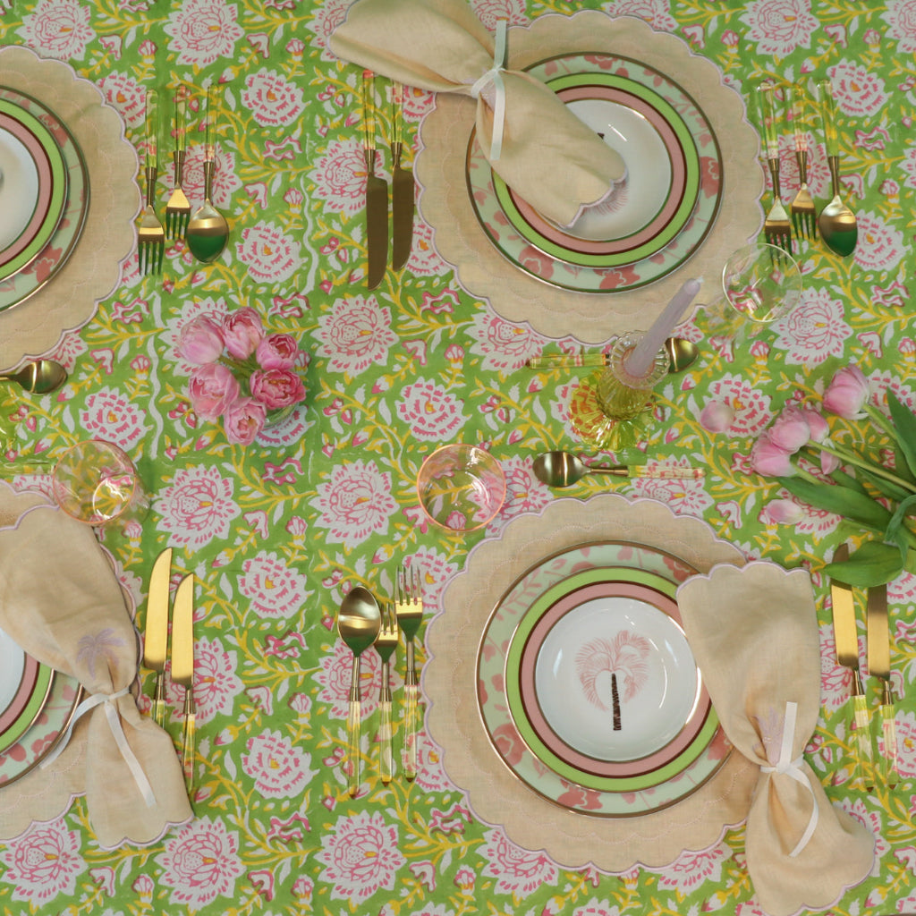100% Organic Cotton - Viviana Venetia Blooms Tablecloth paired with Lady Oliver's Hive collection tableware for a complete place setting - Ro'Table NYC