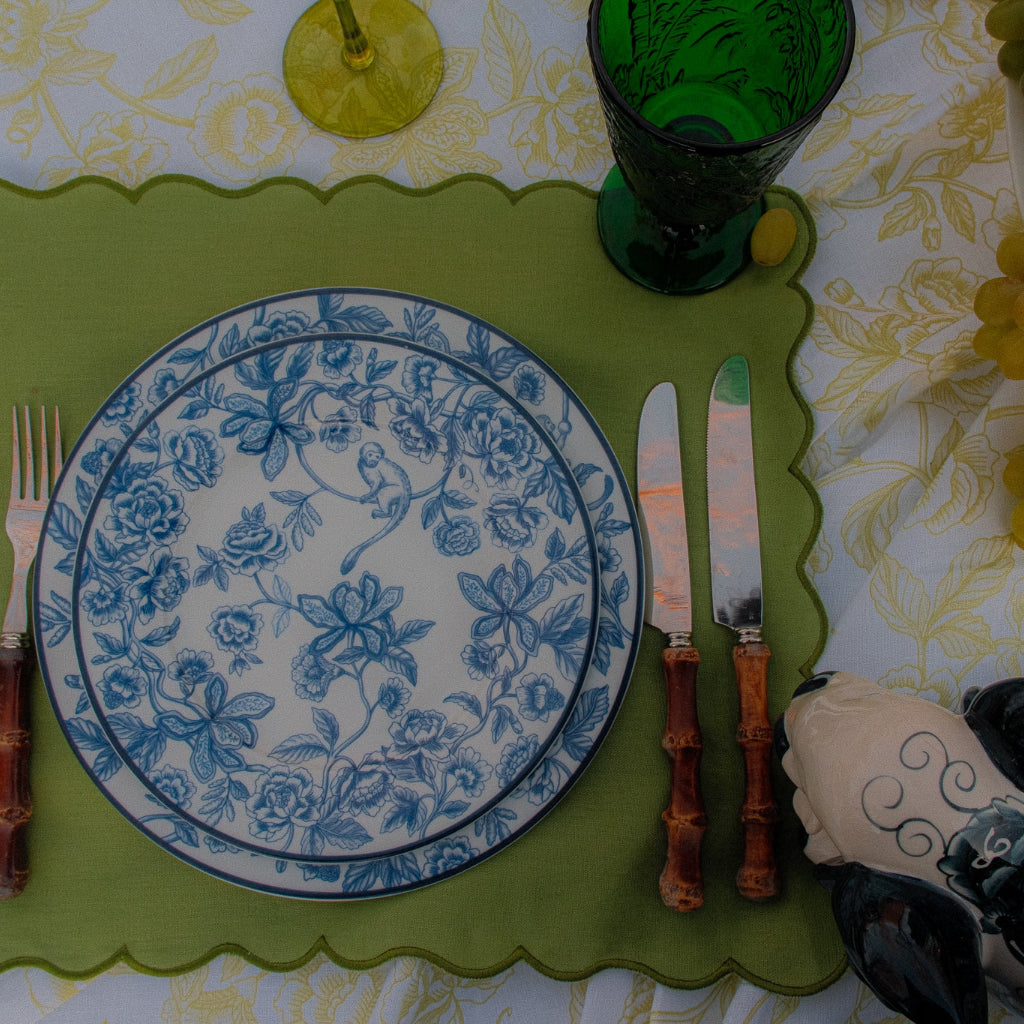 Bombay Blue Dinner Plate beautifully presented for gifting and entertaining - Ro'Table NYC