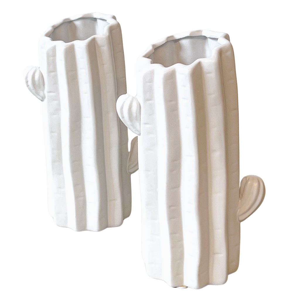 Consolea Ceramic Vase - Pair - ceramic vase for elegant dinner parties | Ro'Table NYC