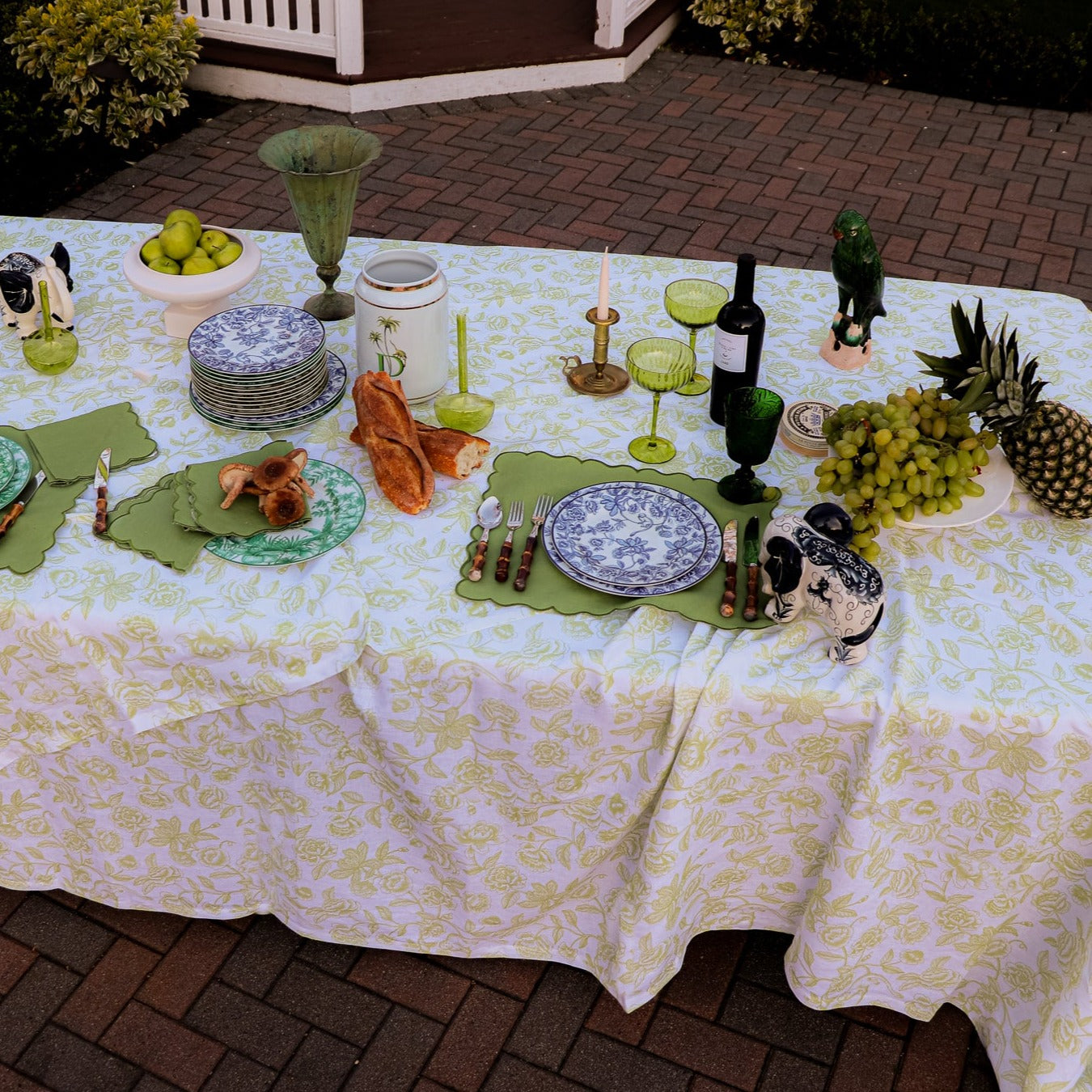 Tablescape set outdoors