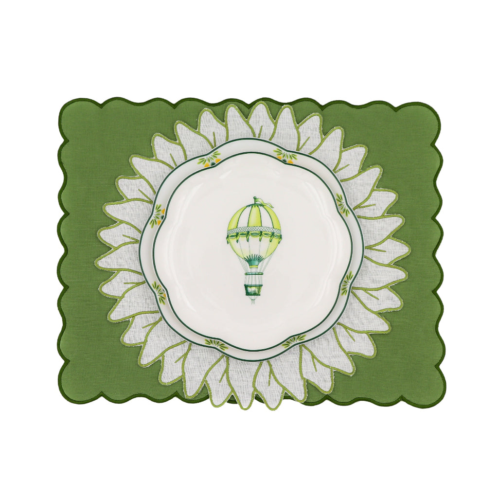 Valensole Lavender Scalloped Starter Plate displayed as a complete set for luxury entertaining - Ro'Table NYC