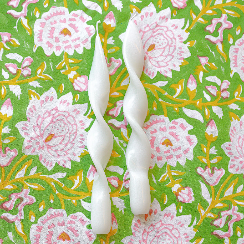 White Cotton Swirl Candle - Pack of 2 styled on a luxury dinner table setting - Ro'Table NYC