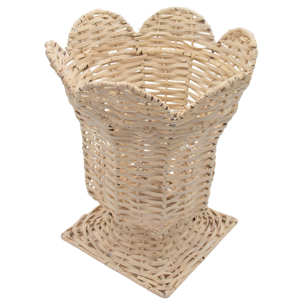 White Wicker Urn Vase - rattan vase for elegant dinner parties | Ro'Table NYC