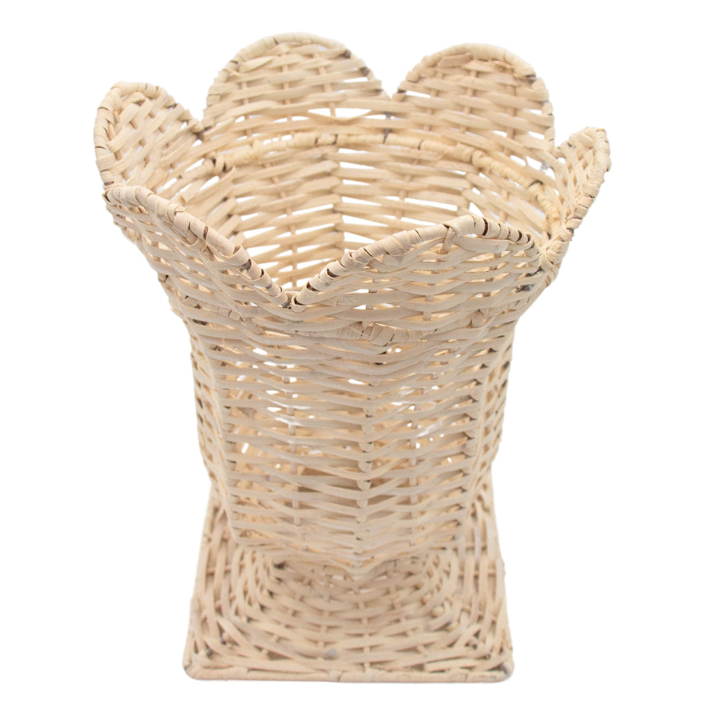 White Wicker Urn Vase close-up showing artisan ceramic craftsmanship - Ro'Table NYC